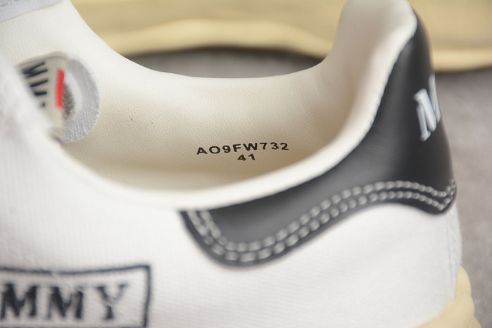 Maison Mihara Yasuhiro sneaker mmy-1