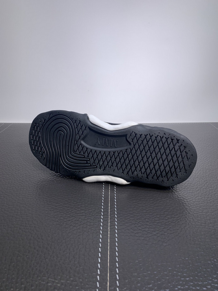 Maison Mihara Yasuhiro sneaker mmy-9