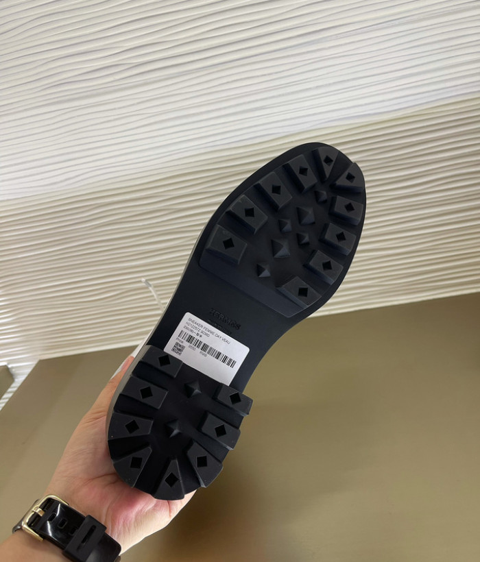 H**mes boots