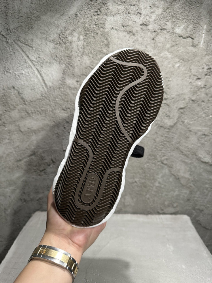 Maison Mihara Yasuhiro sneaker mmy-8