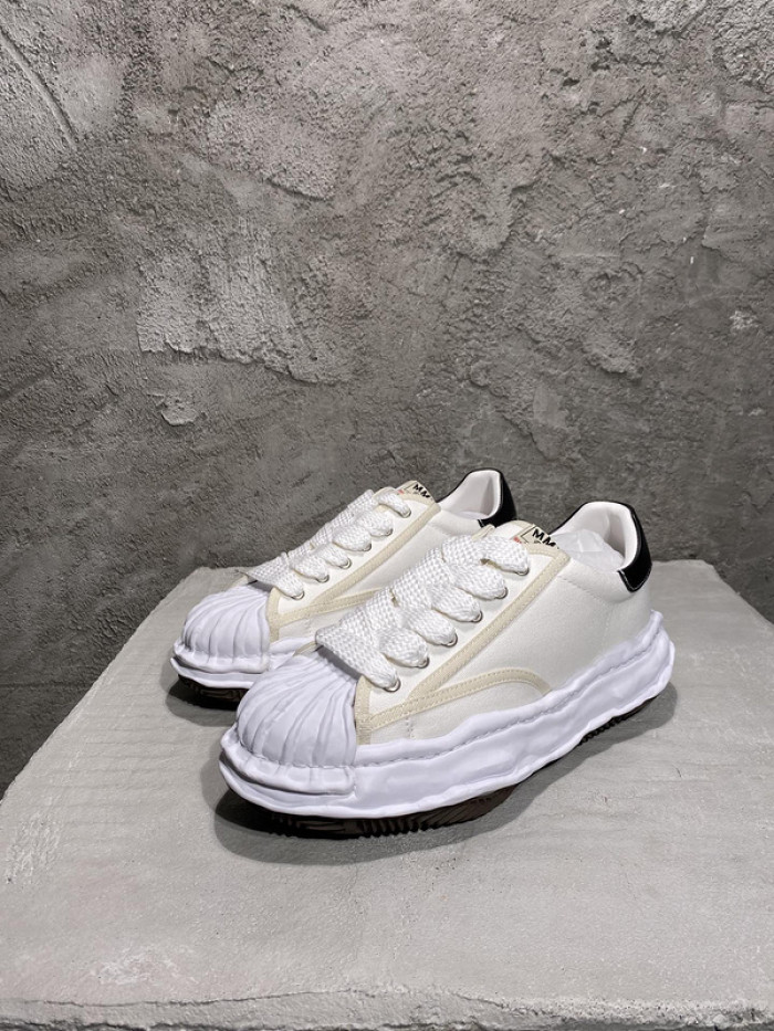 Maison Mihara Yasuhiro sneaker mmy-22