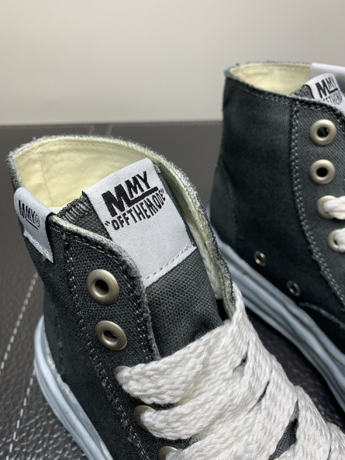 Maison Mihara Yasuhiro sneaker mmy-25