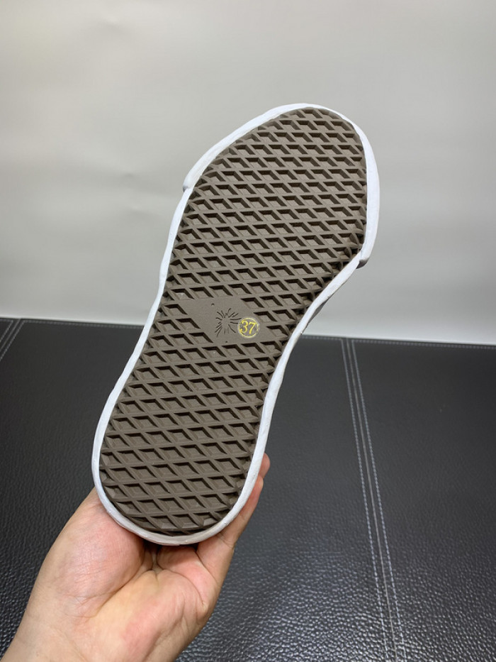 Maison Mihara Yasuhiro sneaker mmy-4