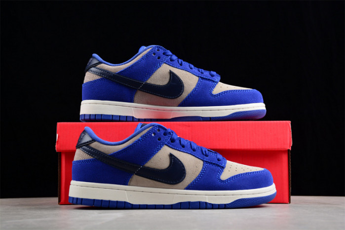Nike DUNK LOW LX 