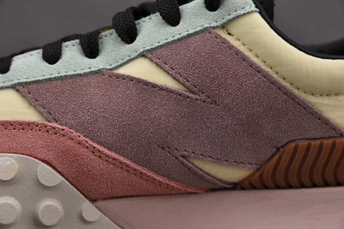 New Balance UXC72