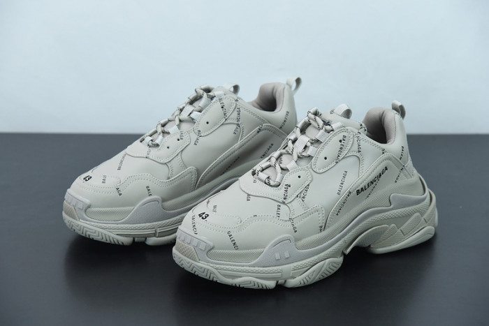 BL TRIPLE S TRAINERS