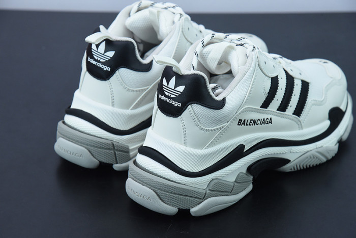 BL TRAINERS TRACK