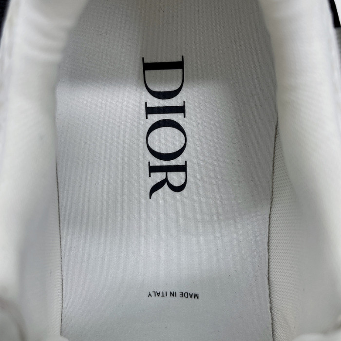 DR B22 TRAINER SNEAKER