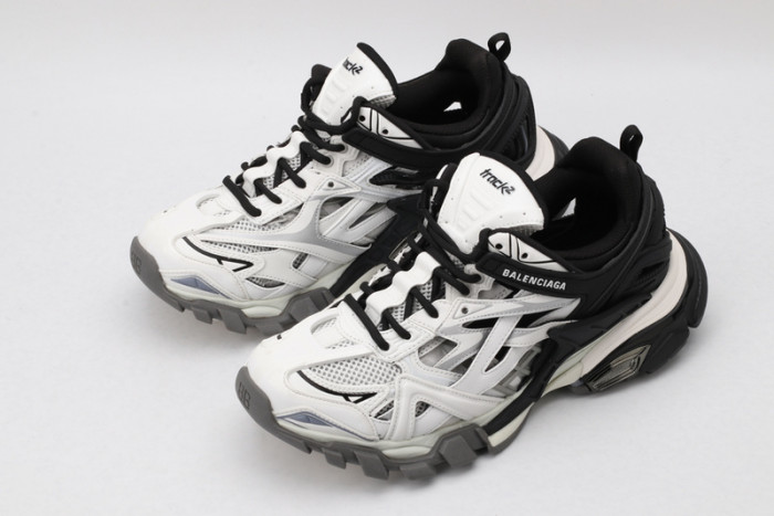 BL TRAINERS TRACK
