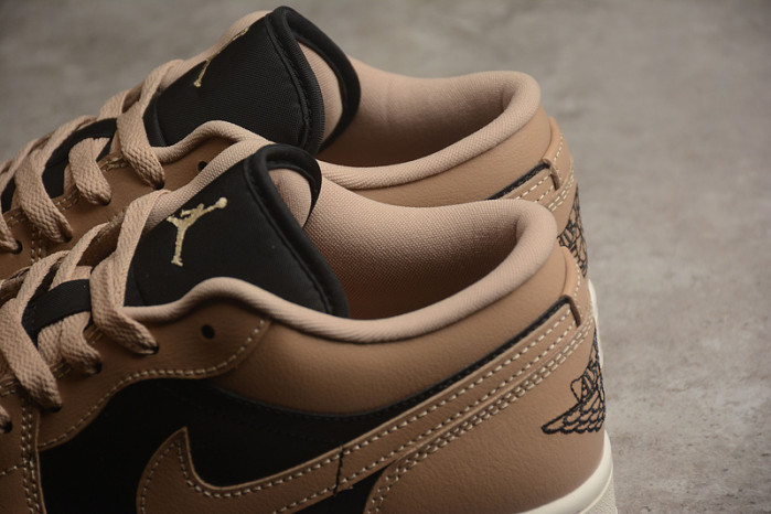 AIR JORDAN 1 LOW 