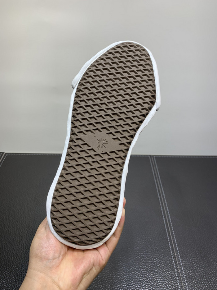Maison Mihara Yasuhiro sneaker mmy-11