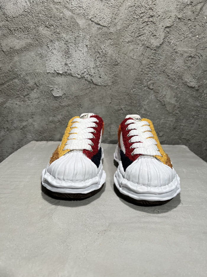 Maison Mihara Yasuhiro sneaker mmy-23