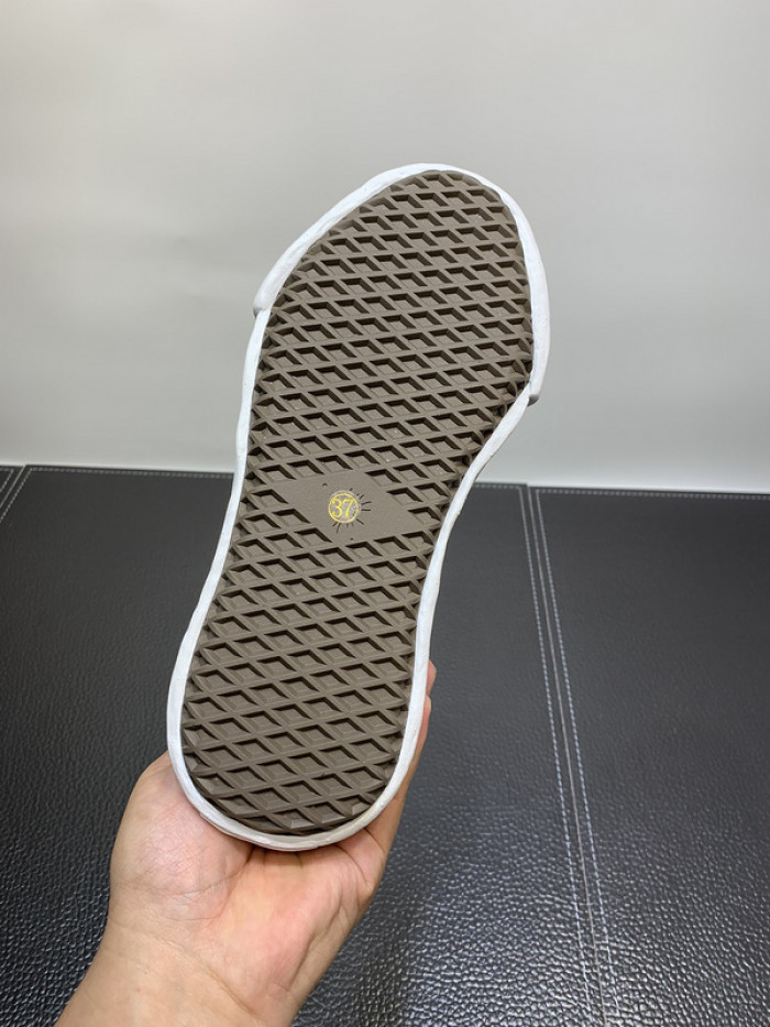 Maison Mihara Yasuhiro sneaker mmy-24