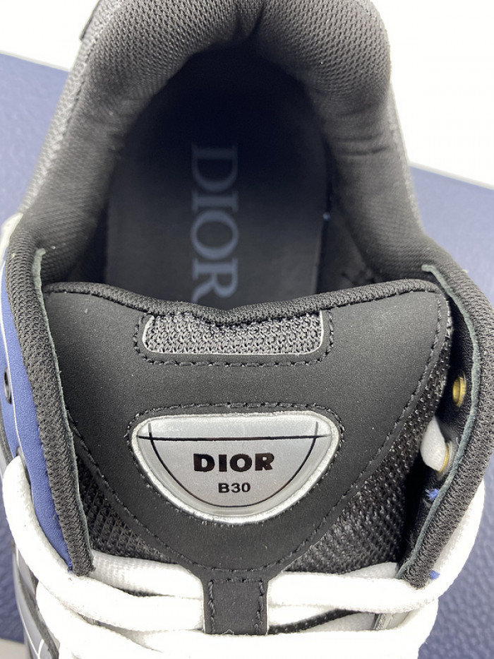 DR B30 TRAINER SNEAKER DR-142
