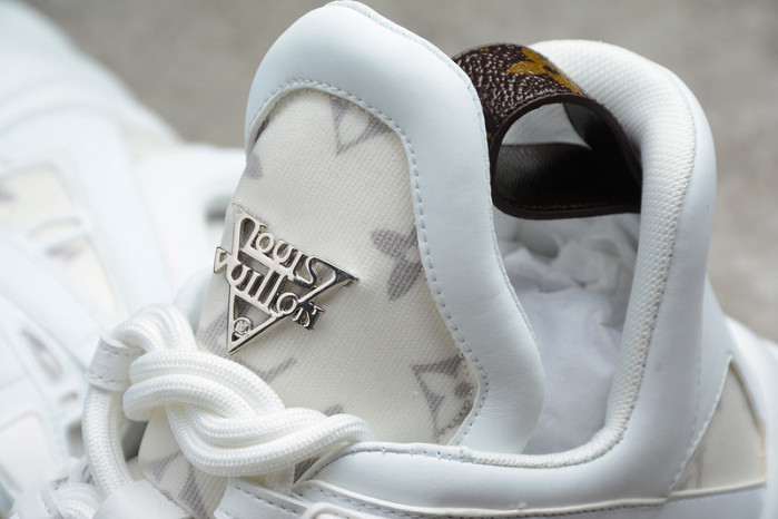 LVT SNEAKERS LVA-002