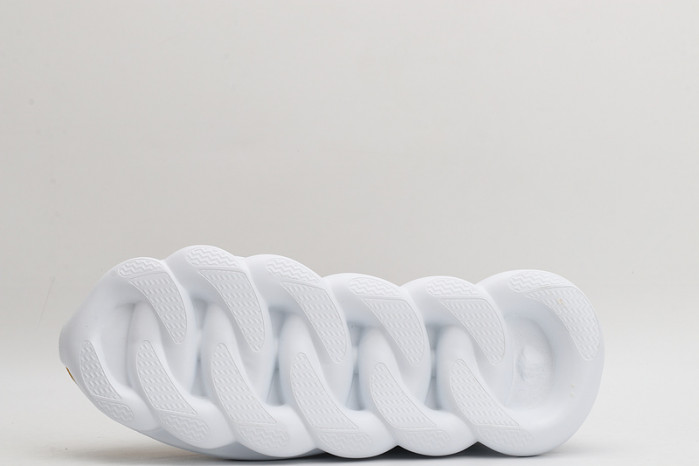VERSA CHAIN REACTION SNEAKERS