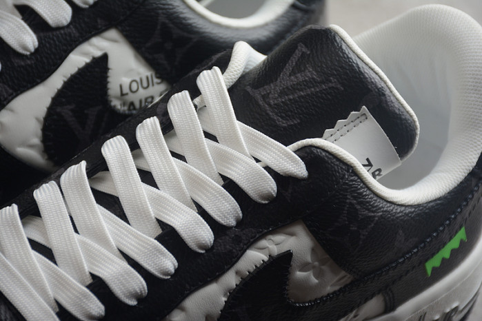 LV X NIKE AIR FORCE SNEAKER LK0236
