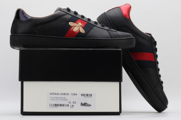 GC Ace Embroidered Low-Top Sneaker black with bee mens 431942-A38G0