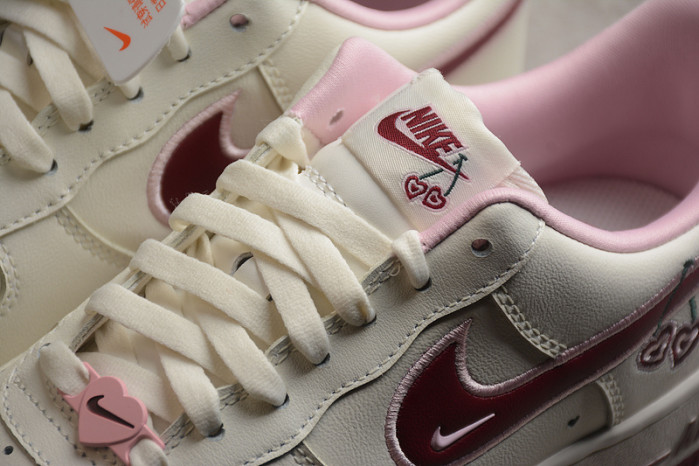 Nike WMNS AIR FORCE 1 LOW 