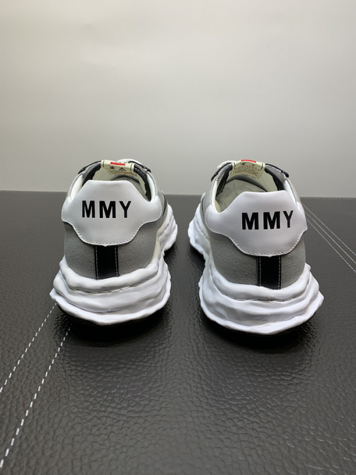 Maison Mihara Yasuhiro sneaker mmy-19