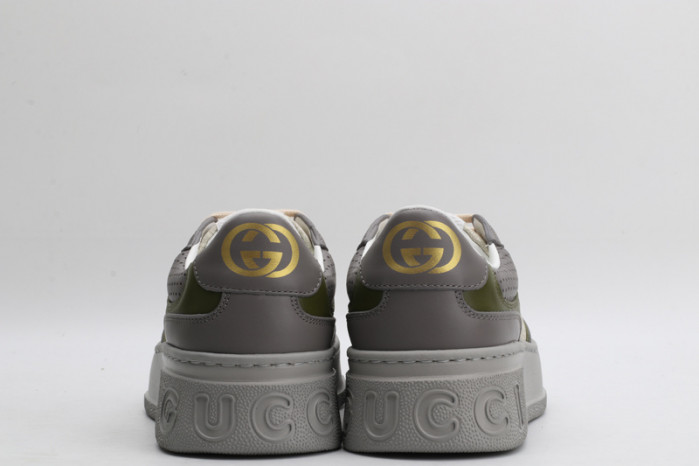 GC LOW-TOP SNEAKER