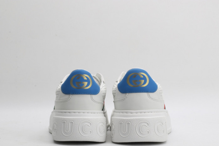 GC LOW-TOP SNEAKER