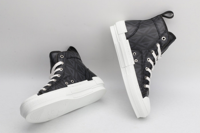 DR B23 OBLIQUE HIGH TOP SNEAKER
