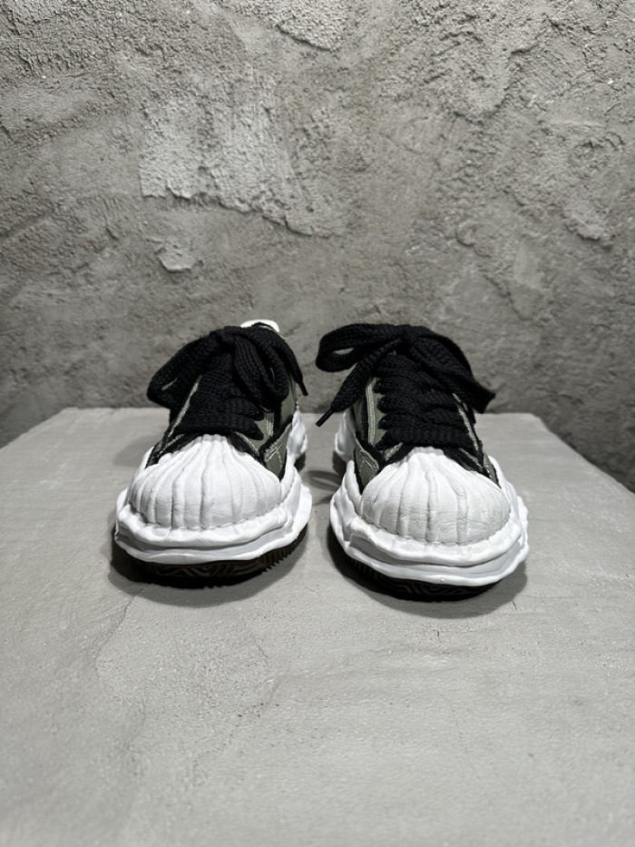 Maison Mihara Yasuhiro sneaker mmy-6