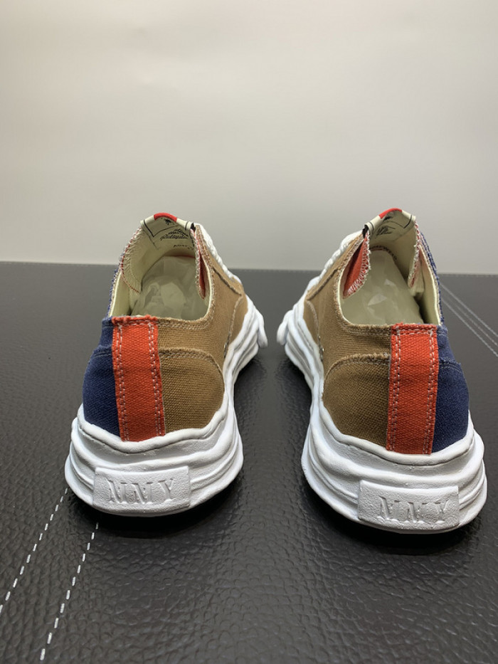 Maison Mihara Yasuhiro sneaker mmy-12