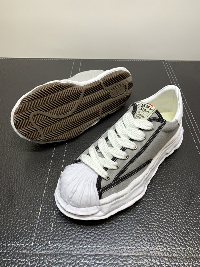 Maison Mihara Yasuhiro sneaker mmy-19