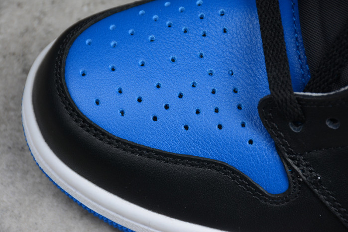 Air Jordan 1 Retro High OG 2017 Royal Blue 555088-007