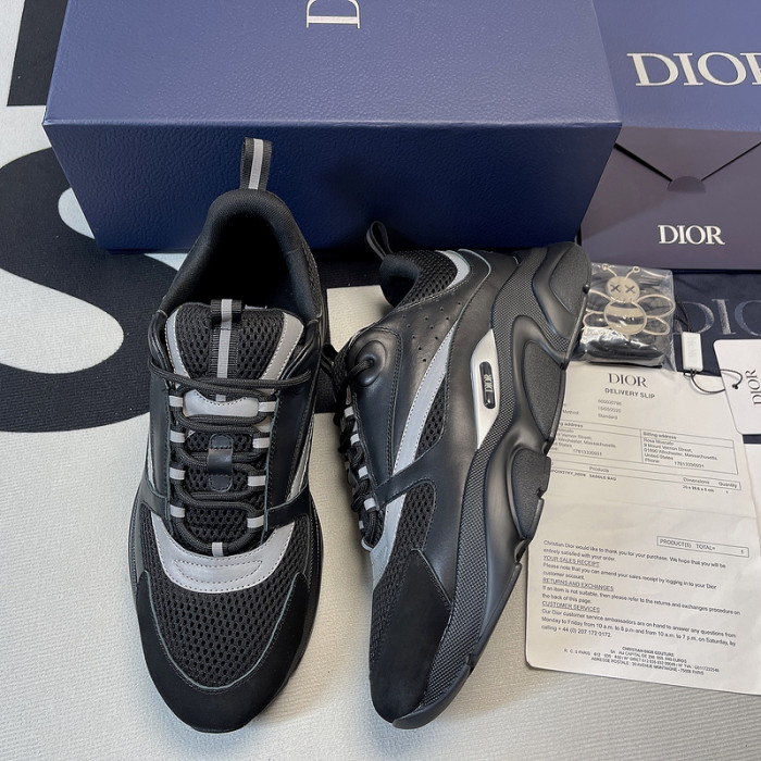 DR B22 TRAINER SNEAKER