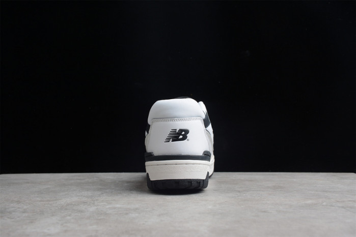 NEW BALANCE 550 WHITE BLACK BB550HA1