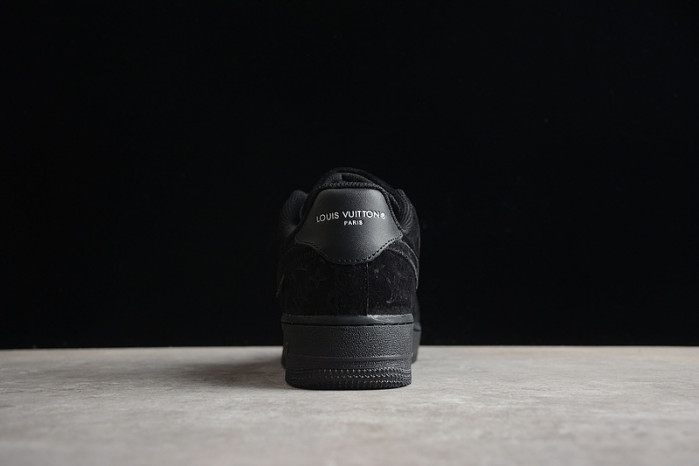LV X NIKE AIR FORCE SNEAKER