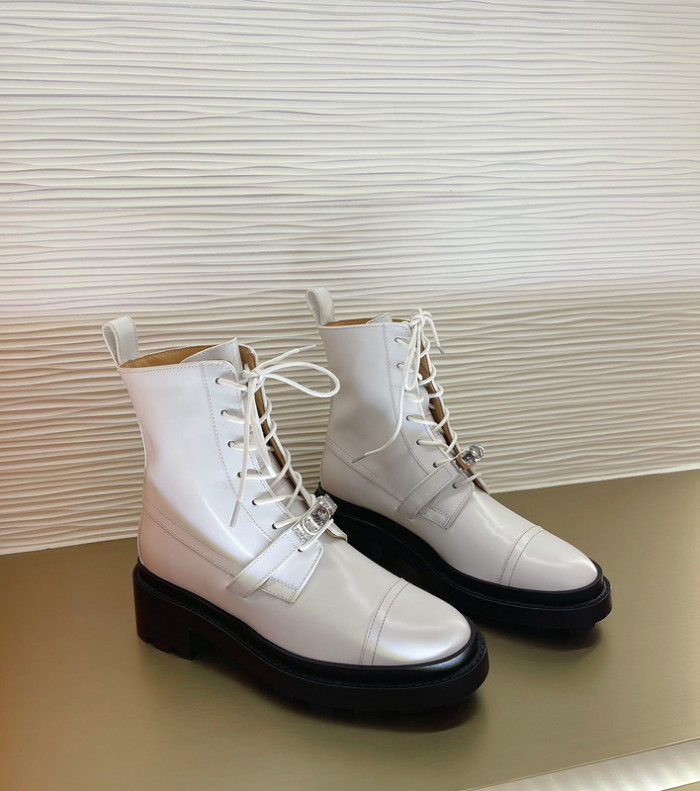 H**mes boots