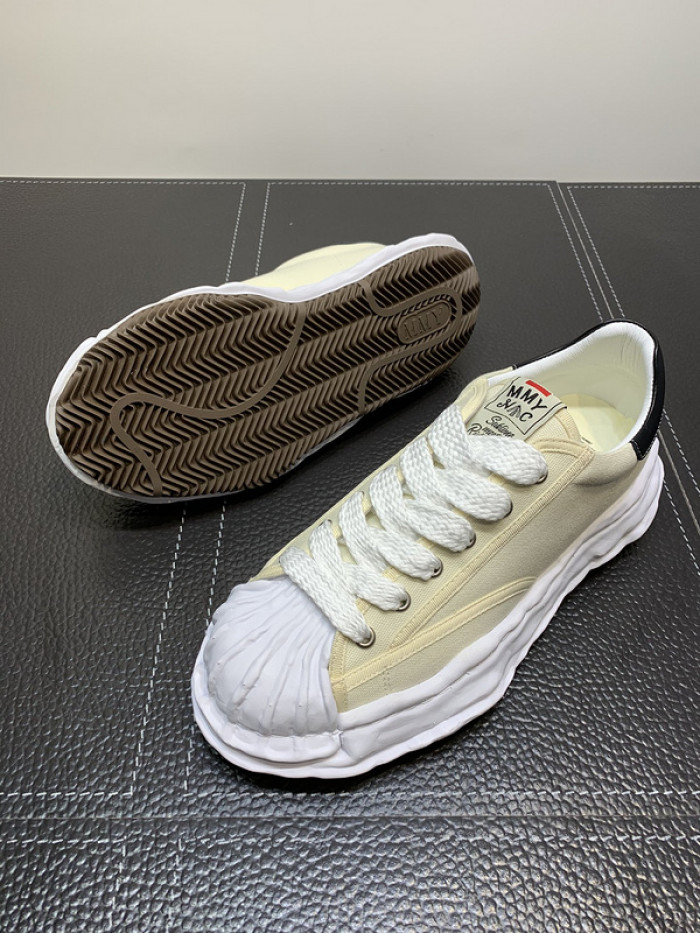Maison Mihara Yasuhiro sneaker mmy-20