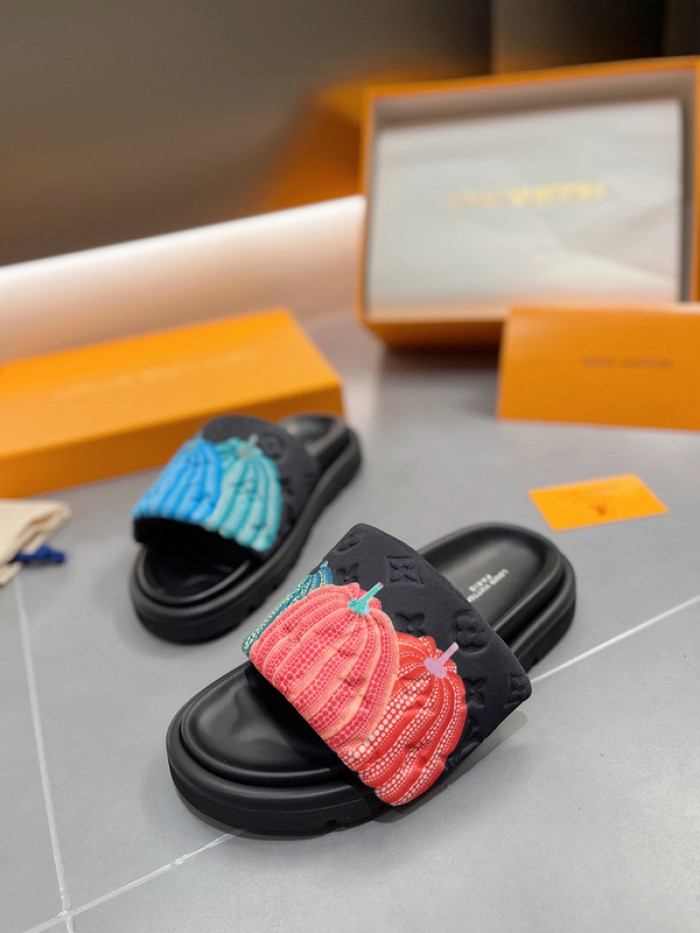 LVT SLIDES LVS-32