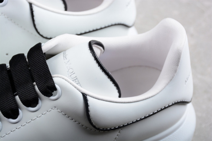 ALEXANDER MCQUEEN SNEAKERS MC-17