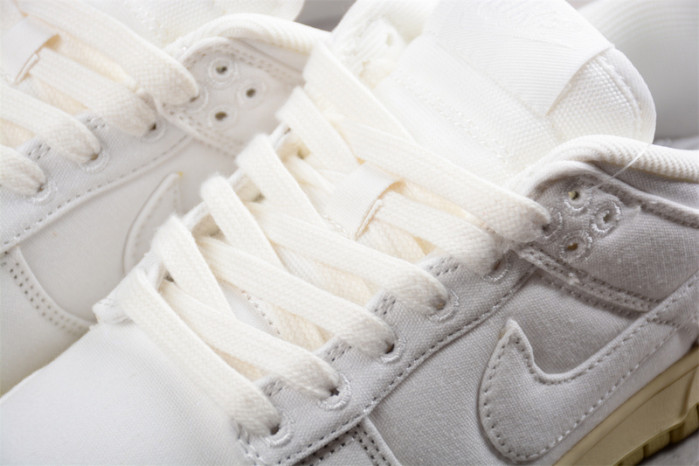 Nike DUNK LOW SE 