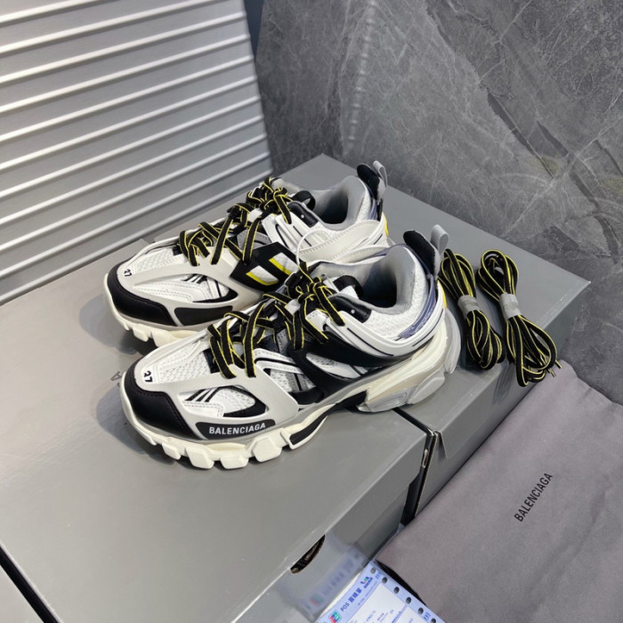 BL Track Sneaker R56