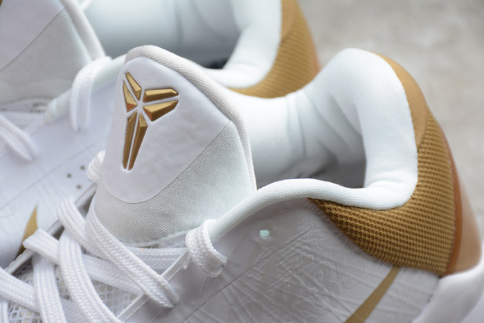 Zoom Kobe 5 