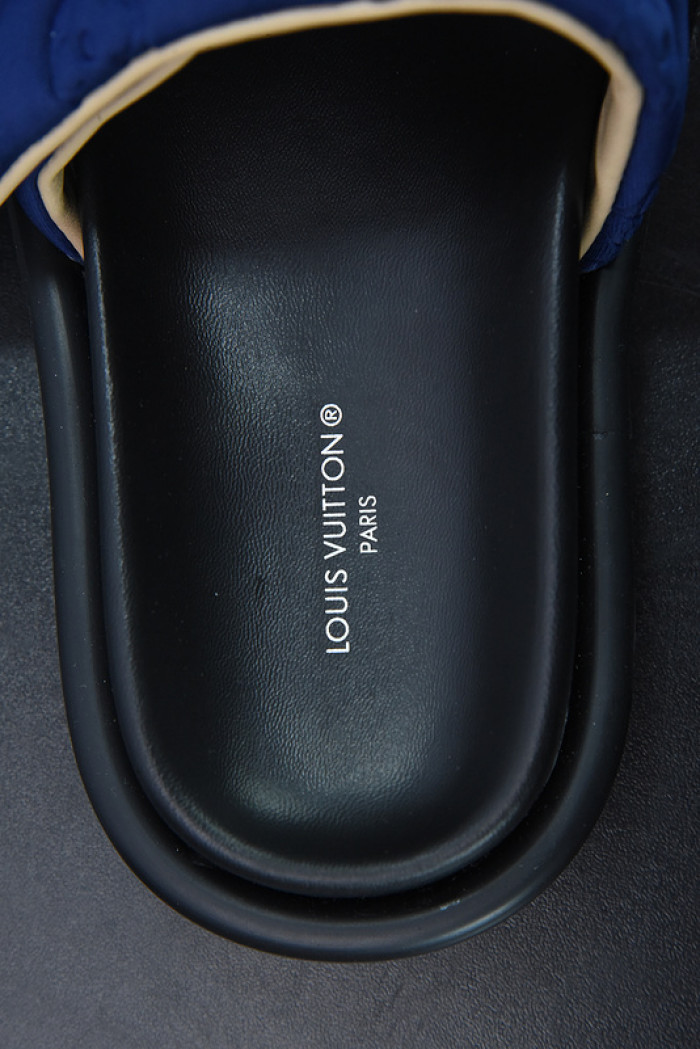 LVT SLIDE
