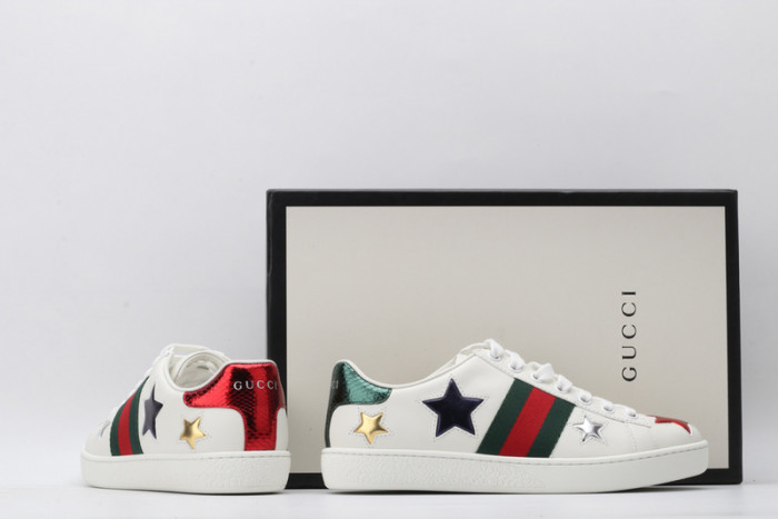 GC Ace Embroidered Low-Top Sneaker WITH COLORFUL STARS 431942-A38G1