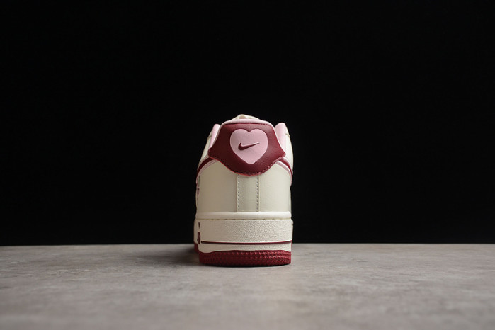 Nike WMNS AIR FORCE 1 LOW 