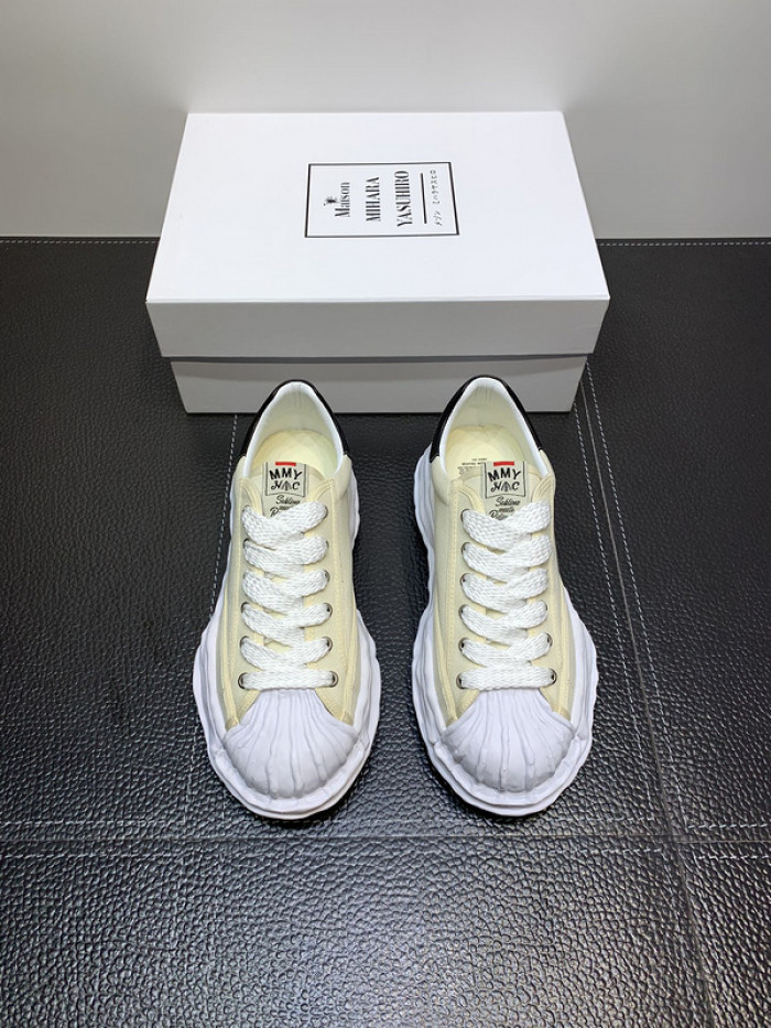 Maison Mihara Yasuhiro sneaker mmy-20