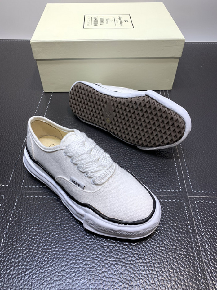 Maison Mihara Yasuhiro sneaker mmy-3