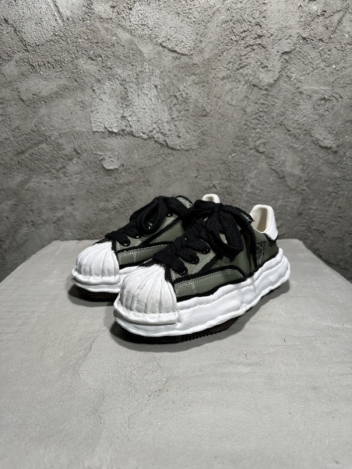 Maison Mihara Yasuhiro sneaker mmy-6