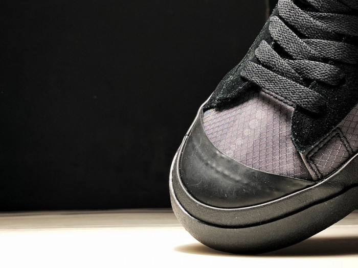 OW Nike Blazer Black AA3832-001