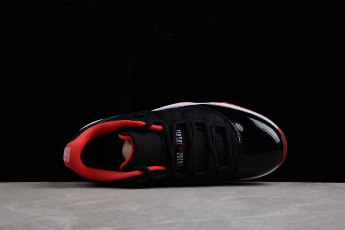 AIR JORDAN 11 RETRO LOW BG 