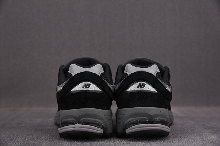 New Balance 2002RR1